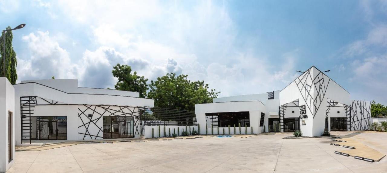D' La Torre Hotel Managua Exterior photo
